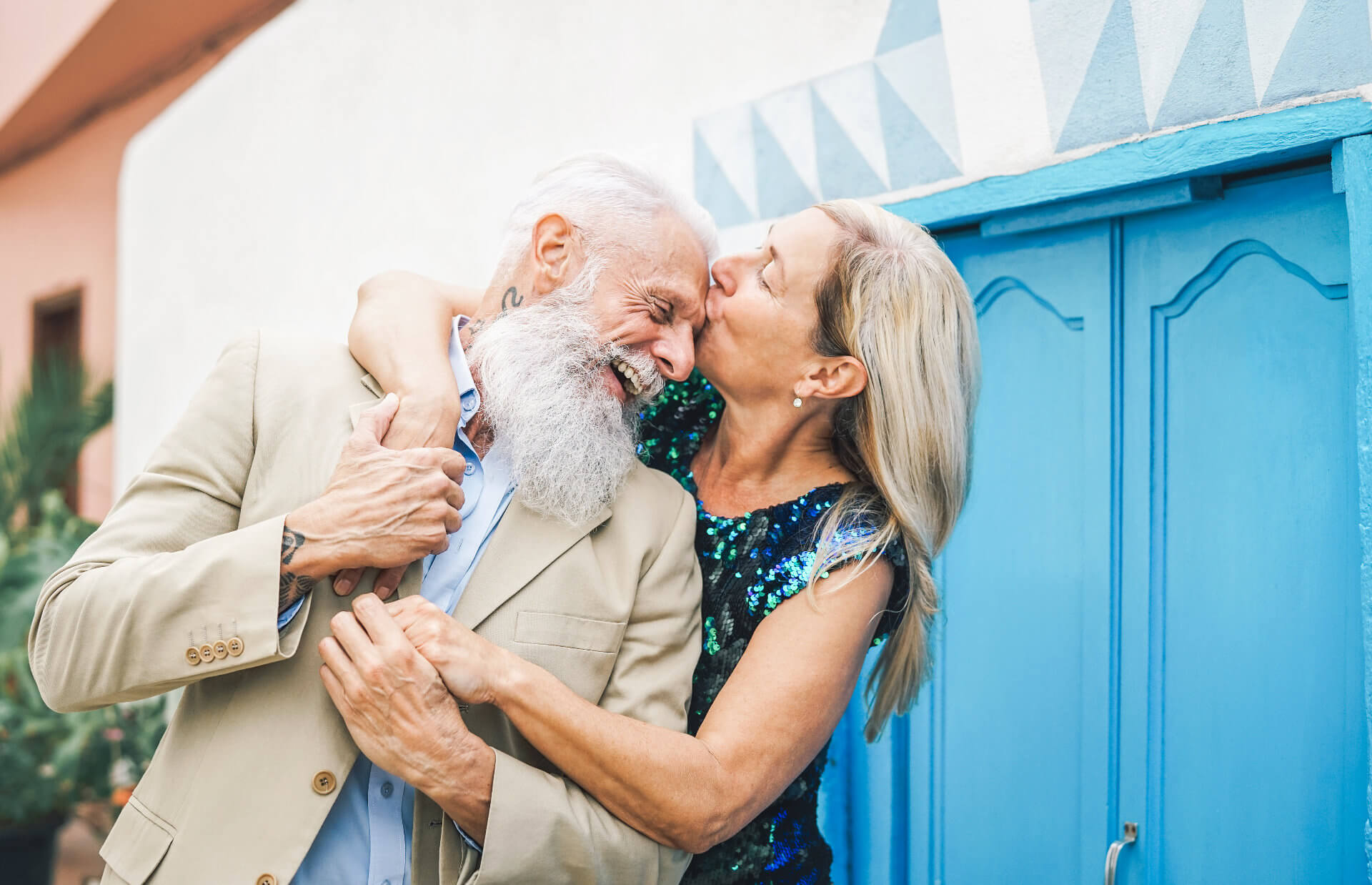 renewal_2_vecteezy_happy-fashion-senior-couple-dating-outdoor-mature-elegant_39903349
